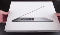 Prodám Macbook Pro s dotykovou lištou 2017 Perfect